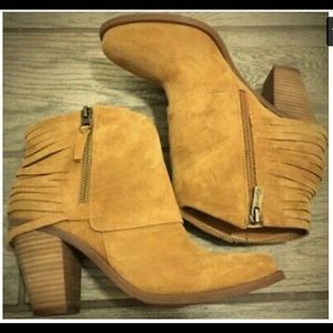 JESSICA SIMPSON Honey Brown Suede Block Heel
